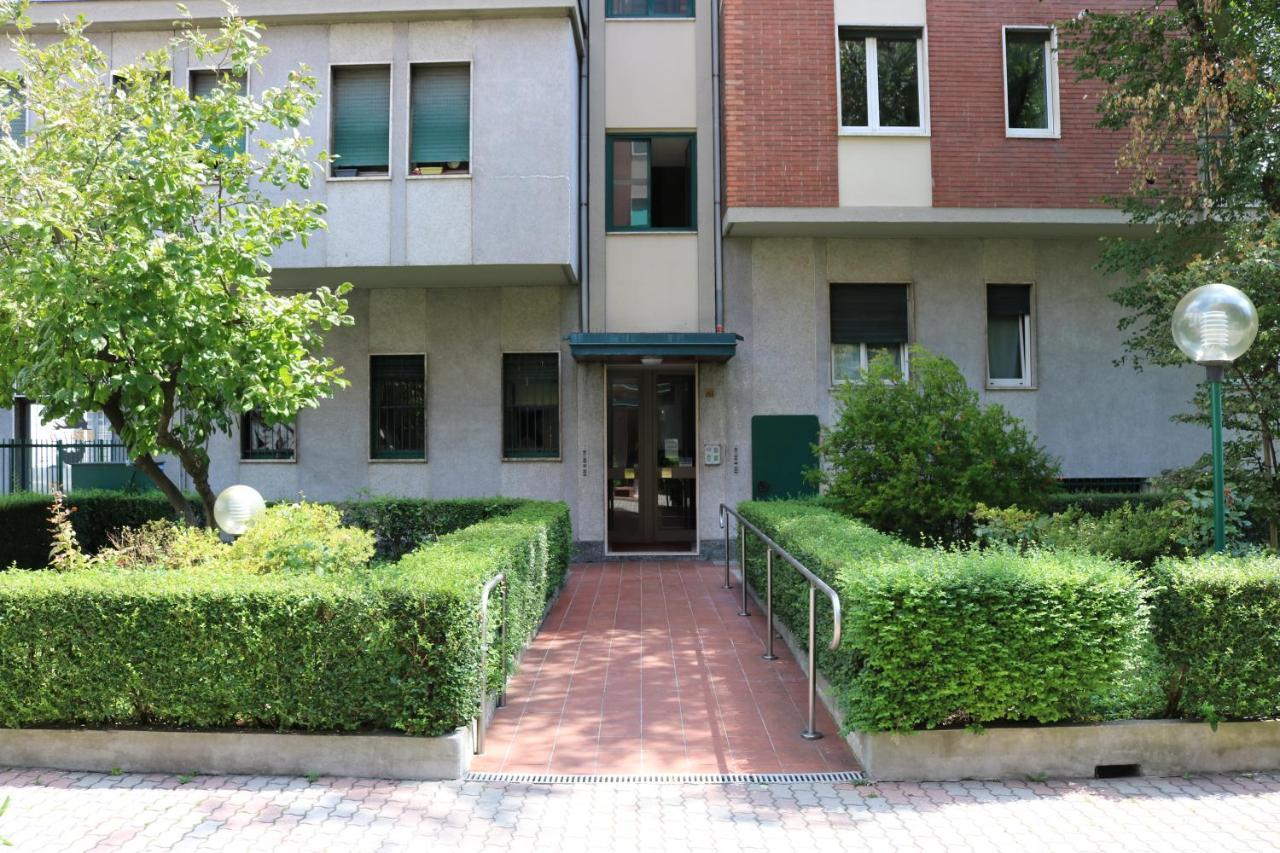 Frattini Comfy Family Home - 4 People Milan Exterior photo